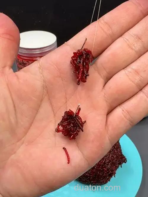 红虫怎么跟商品饵一起开？