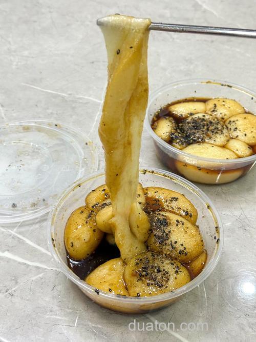 拉丝粉能直接占麻团吗？