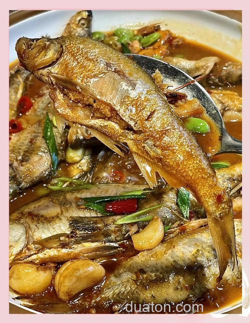 小杂鱼吃什么