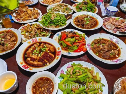 吃席的菜？