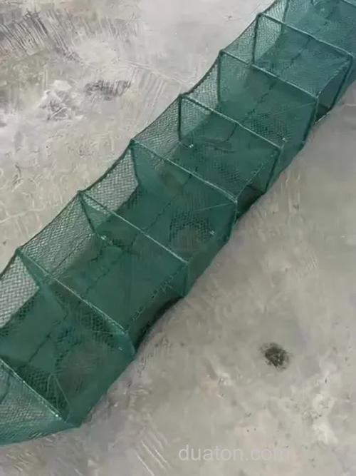 地笼的使用方法有哪些?小河里捕鱼虾放什么饵料效果好呢?
