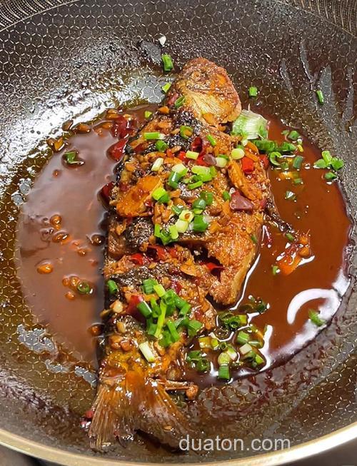 鲤鲫鱼怎么烧好吃(我是上海人)