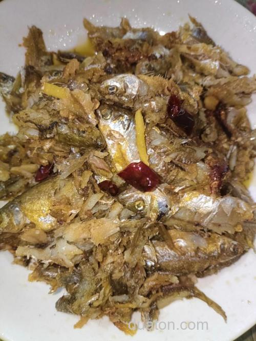 碎烧鲤鱼怎么做?