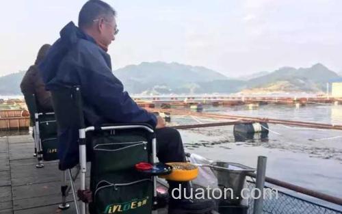 筏钓_2