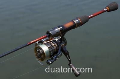 轻量!DAIWA PRESSO-LTD AGS 管钓鳟鱼竿_0